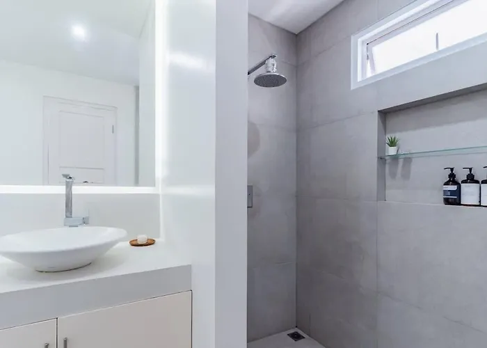 Boutique Style In Prime Location Ferienhaus